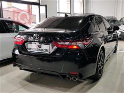 تۆیۆتا کامری